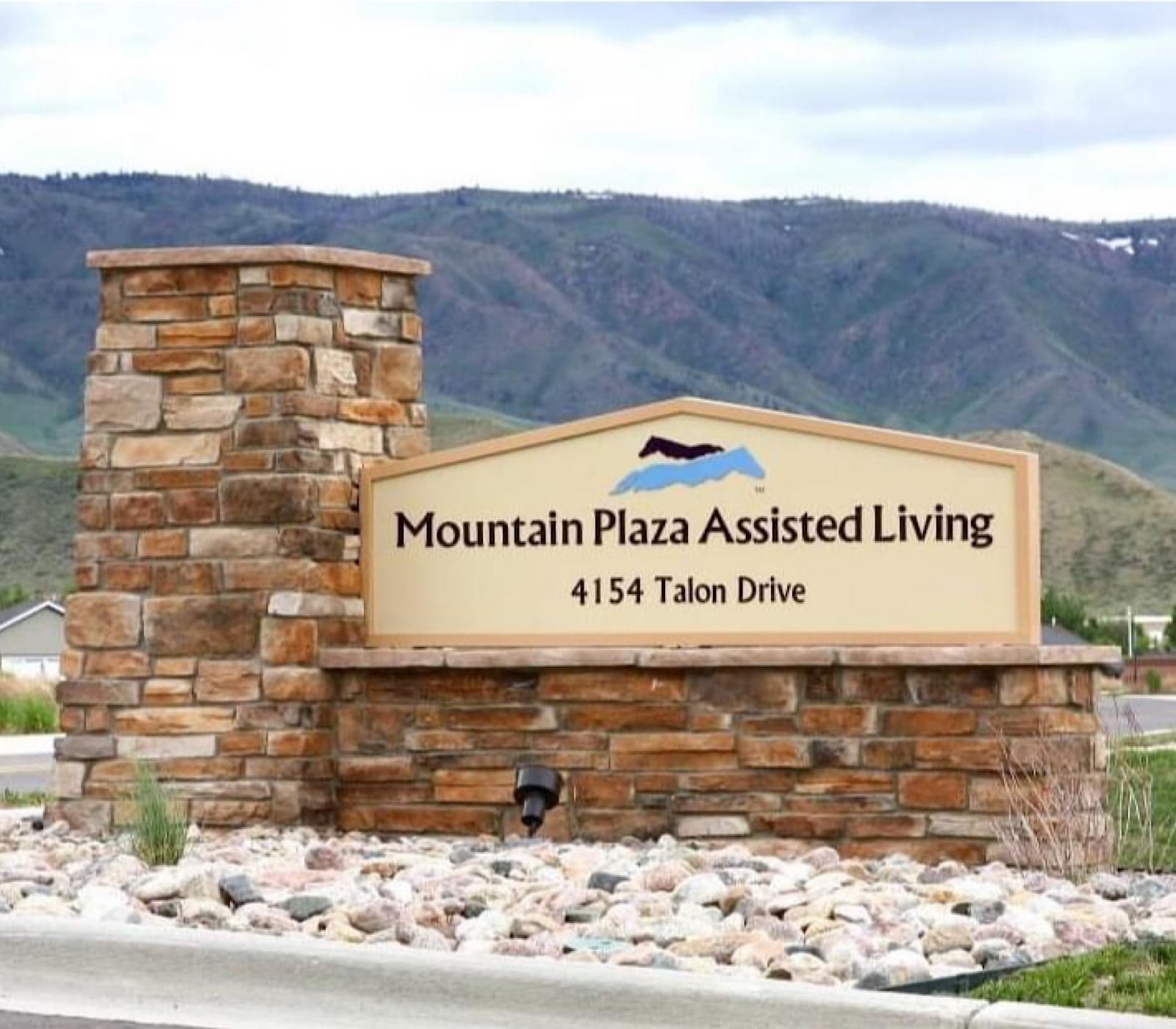 Experience the Serenity and Beauty of Senior Living in Casper, WY at Mountain Plaza Assisted Living